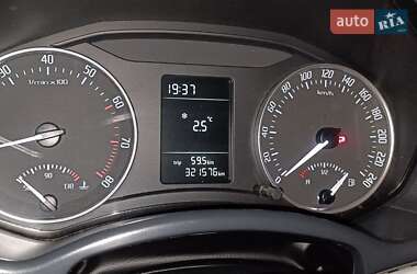 Лифтбек Skoda Octavia 2010 в 