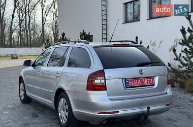 Универсал Skoda Octavia 2010 в Луцке