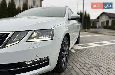 Универсал Skoda Octavia 2019 в Ровно