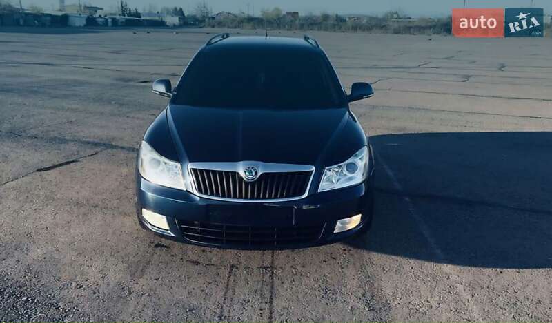 Универсал Skoda Octavia 2011 в Ужгороде