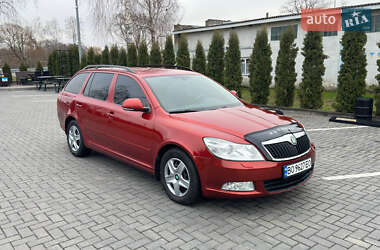 Універсал Skoda Octavia 2009 в Любарі