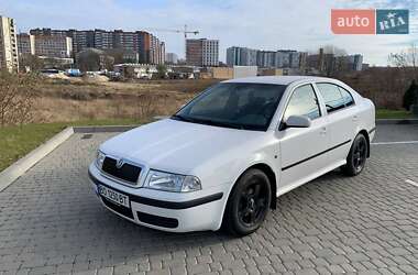 Ліфтбек Skoda Octavia 2009 в Львові