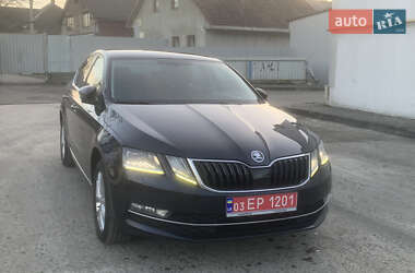 Лифтбек Skoda Octavia 2019 в Сваляве