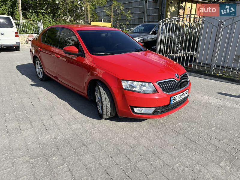Лифтбек Skoda Octavia 2015 в Тернополе