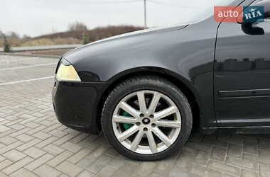 Лифтбек Skoda Octavia 2006 в Черновцах