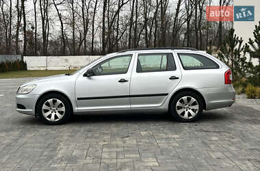 Універсал Skoda Octavia 2009 в Луцьку