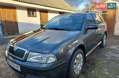 Універсал Skoda Octavia 2008 в Срібному