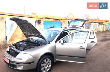 Универсал Skoda Octavia 2007 в Коростене