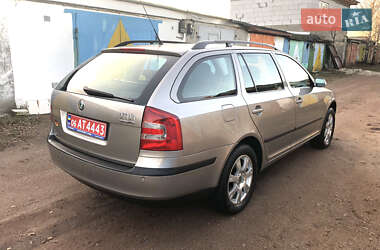 Универсал Skoda Octavia 2007 в Коростене