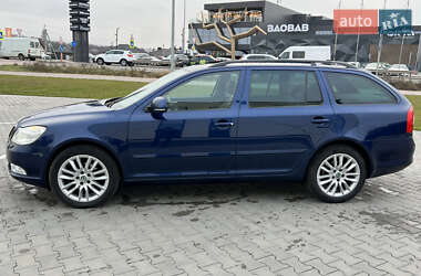 Універсал Skoda Octavia 2010 в Луцьку