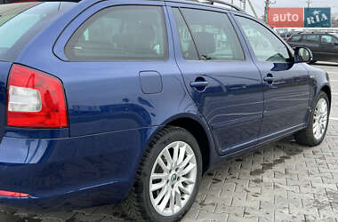 Універсал Skoda Octavia 2010 в Луцьку