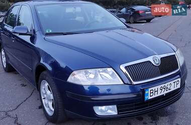 Лифтбек Skoda Octavia 2007 в Одессе