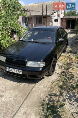 Ліфтбек Skoda Octavia 1999 в Запоріжжі