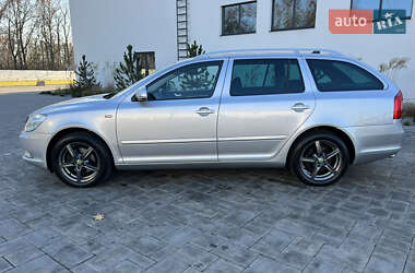 Универсал Skoda Octavia 2010 в Луцке