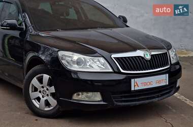 Универсал Skoda Octavia 2012 в 