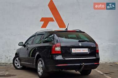 Универсал Skoda Octavia 2012 в 