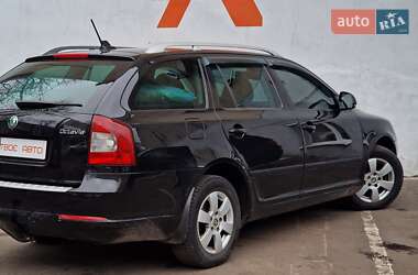 Универсал Skoda Octavia 2012 в 