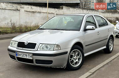 Ліфтбек Skoda Octavia 2006 в Одесі