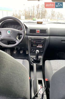 Лифтбек Skoda Octavia 2008 в Черновцах