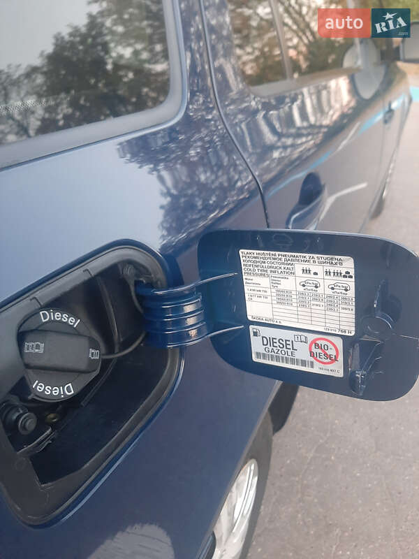 Универсал Skoda Octavia 2012 в Киеве фото 10 Универсал Skoda Octavia 2012 в Киеве