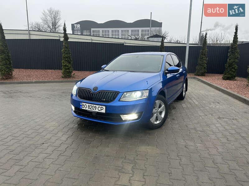 Ліфтбек Skoda Octavia 2015 в Тернополі