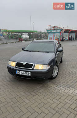 Лифтбек Skoda Octavia 2009 в Житомире