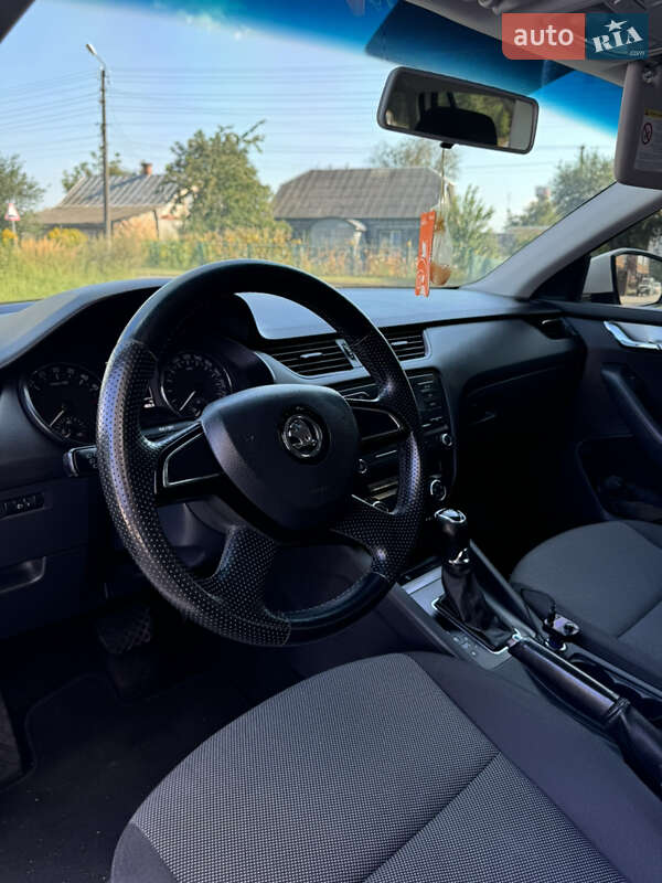 Универсал Skoda Octavia 2013 в Дубно