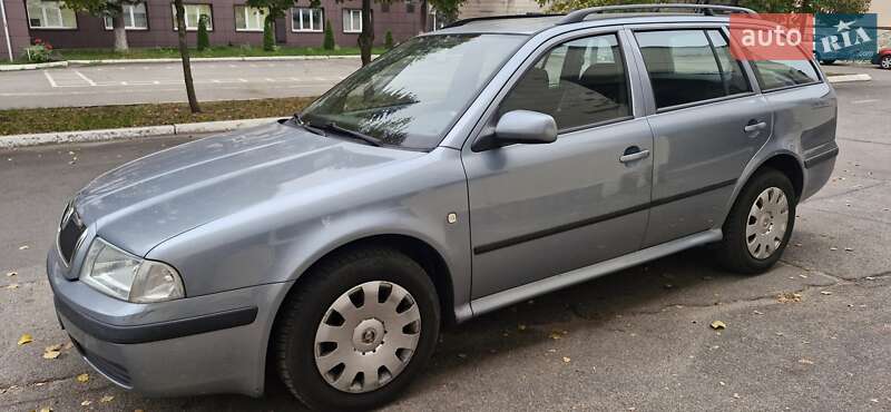 Универсал Skoda Octavia 2004 в Киеве
