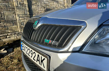 Універсал Skoda Octavia 2012 в Дунаївцях