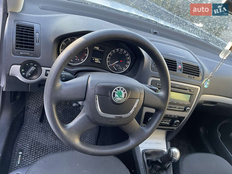 Ліфтбек Skoda Octavia 2010 в Чернівцях