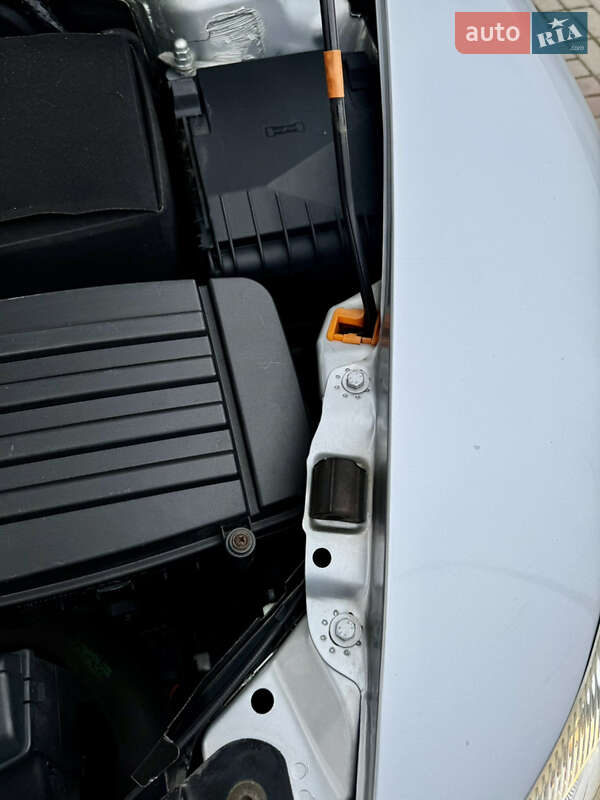 Универсал Skoda Octavia 2011 в Ужгороде