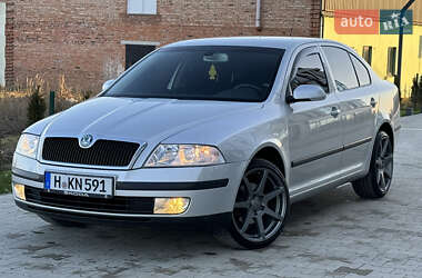 Ліфтбек Skoda Octavia 2006 в Луцьку