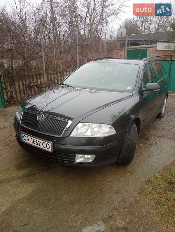 Универсал Skoda Octavia 2008 в Каневе
