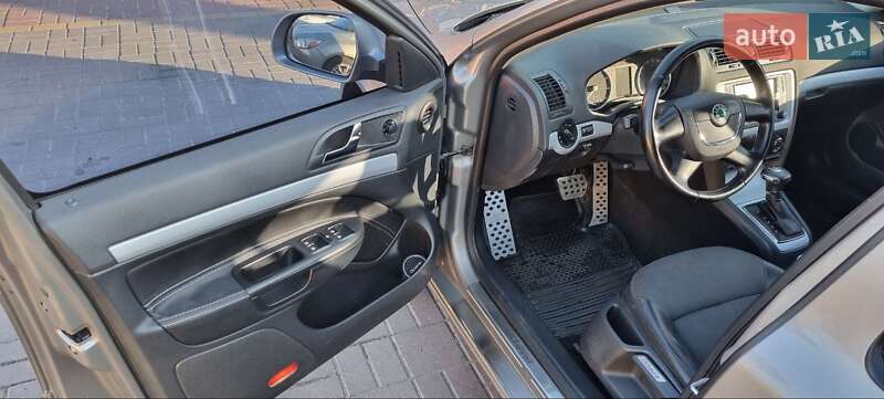 Ліфтбек Skoda Octavia 2010 в Києві