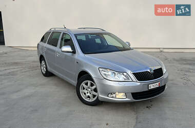 Універсал Skoda Octavia 2011 в Луцьку