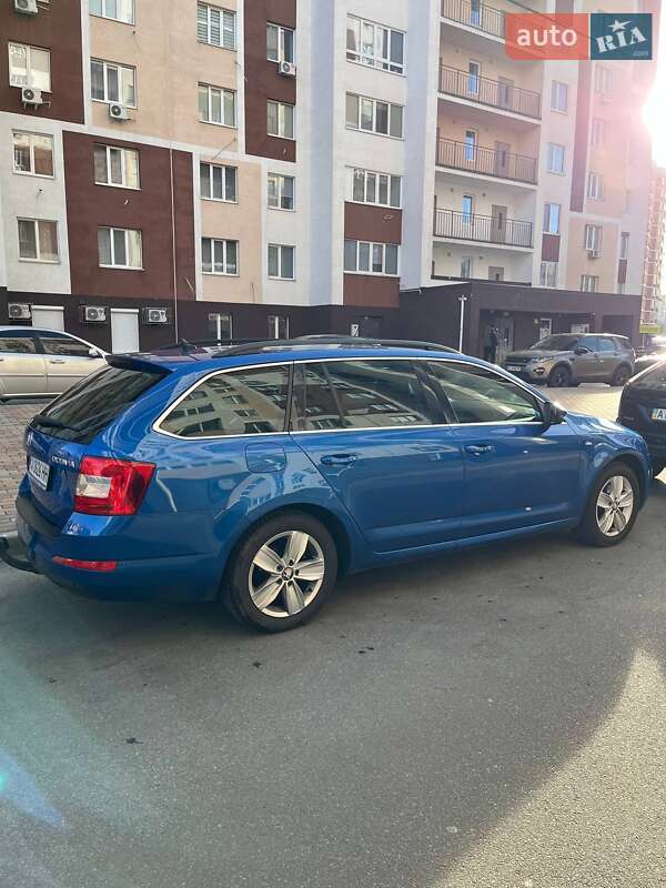 Универсал Skoda Octavia 2015 в Киеве