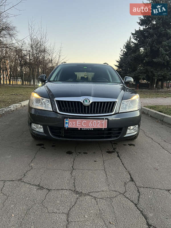 Универсал Skoda Octavia 2011 в Сумах