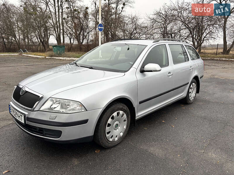 Универсал Skoda Octavia 2008 в Гадяче