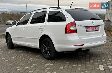 Універсал Skoda Octavia 2012 в Сумах