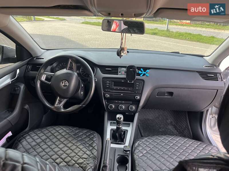 Лифтбек Skoda Octavia 2013 в Харькове