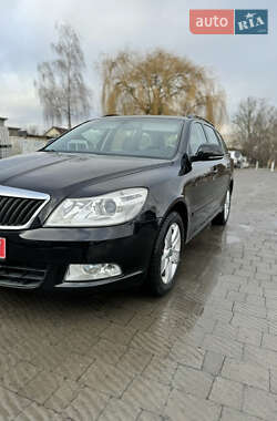 Універсал Skoda Octavia 2009 в Володимирі