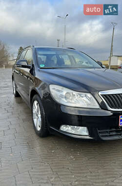 Універсал Skoda Octavia 2009 в Володимирі