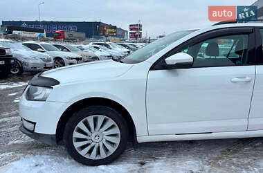 Универсал Skoda Octavia 2014 в Львове