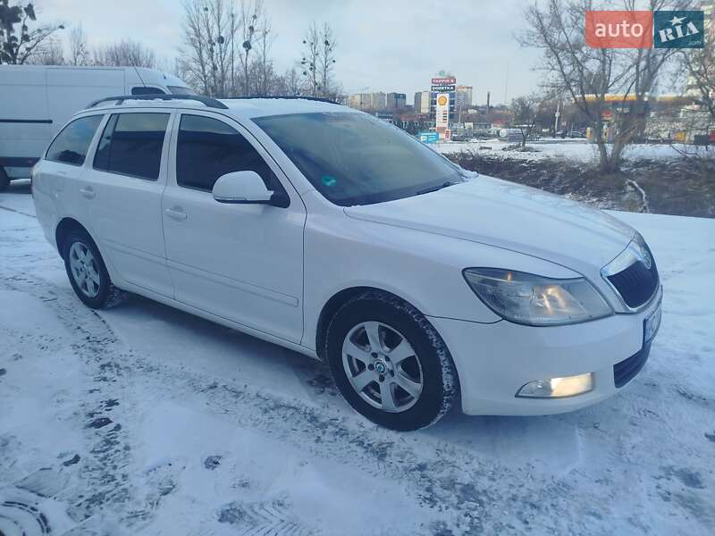 Універсал Skoda Octavia 2010 в Хмельницькому