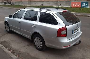 Универсал Skoda Octavia 2011 в 
