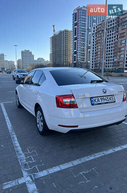 Лифтбек Skoda Octavia 2018 в Киеве