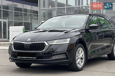 Лифтбек Skoda Octavia 2021 в Днепре