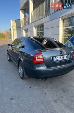 Лифтбек Skoda Octavia 2005 в 