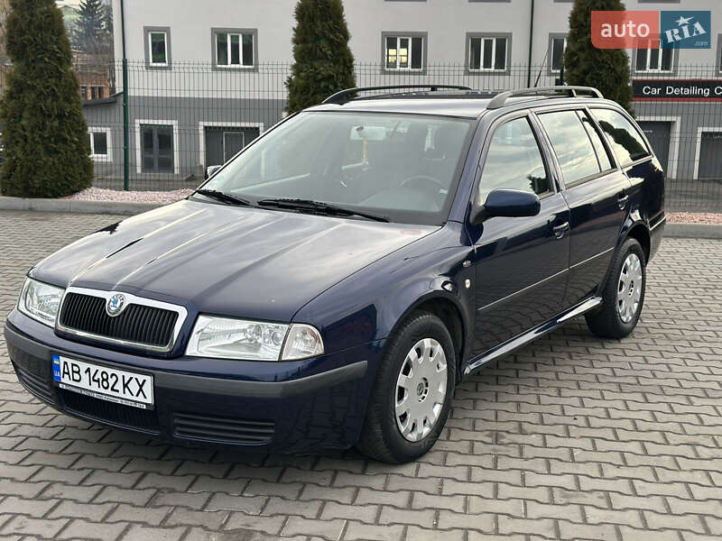 Універсал Skoda Octavia 2002 в Вінниці