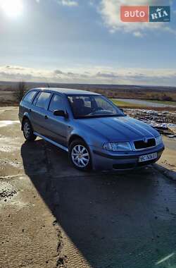 Універсал Skoda Octavia 2003 в Яворові